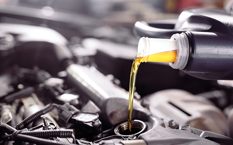 Engine Oil Service at Leo GMC