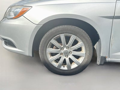 2011 Chrysler 200 Touring