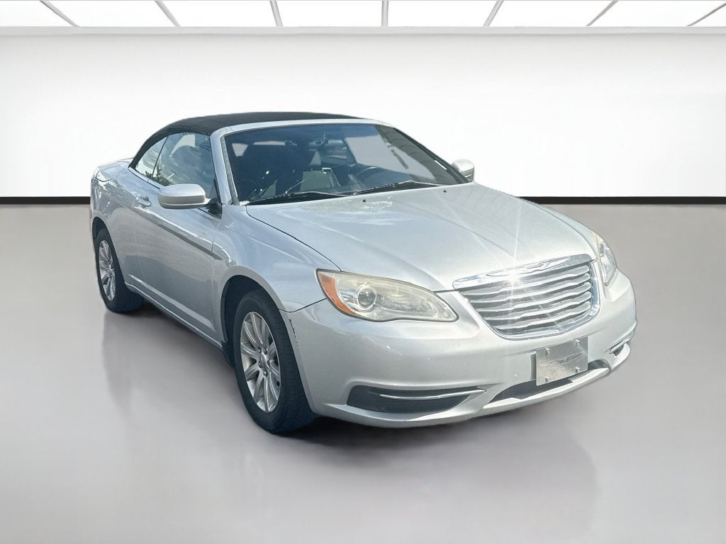2011 Chrysler 200 Touring