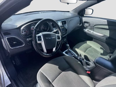 2011 Chrysler 200 Touring