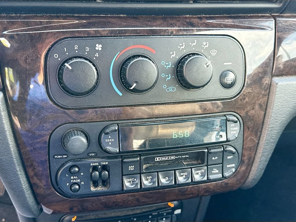 2004 Chrysler Sebring LXi