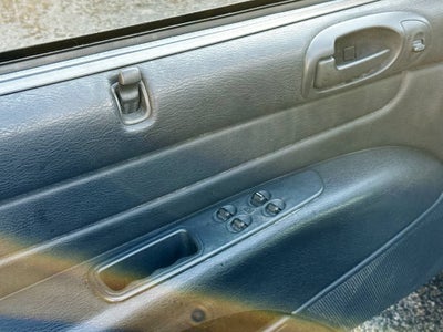 2004 Chrysler Sebring LXi