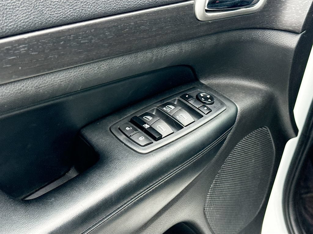 2017 Jeep Grand Cherokee Altitude 4x2