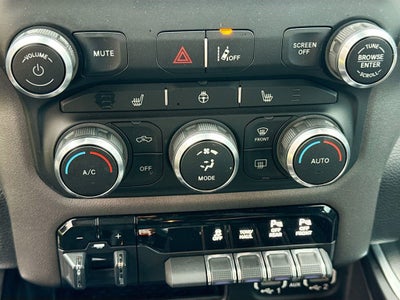 2021 RAM 1500 Big Horn Crew Cab 4x4 5'7" Box