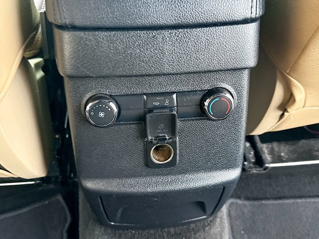 2017 Ford Explorer Base