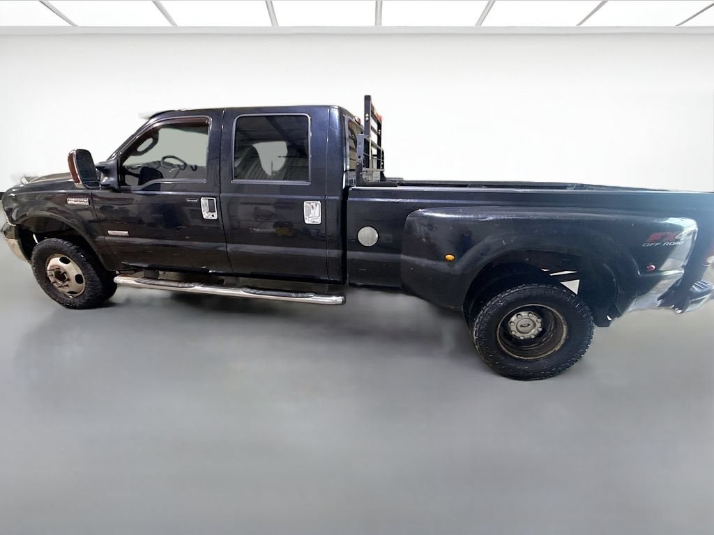 2006 Ford Super Duty F-350 DRW XL