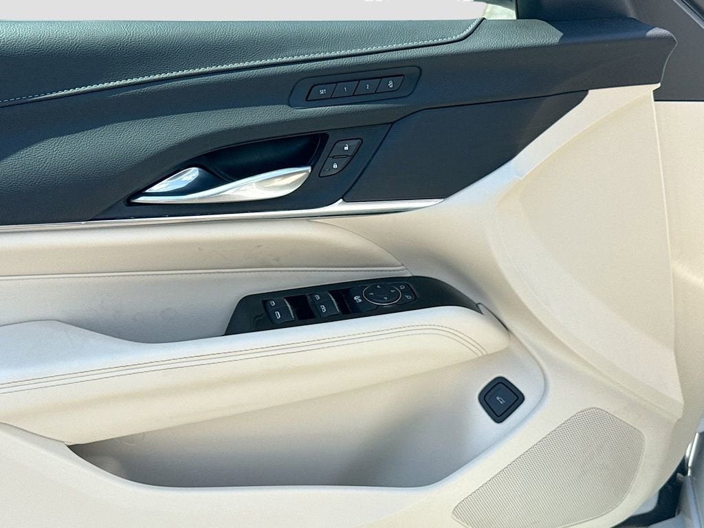 2023 Cadillac CT4 Premium Luxury