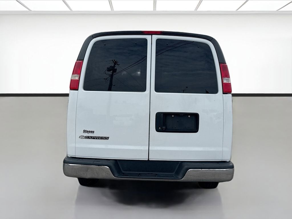 2019 Chevrolet Express Passenger 3500 LT