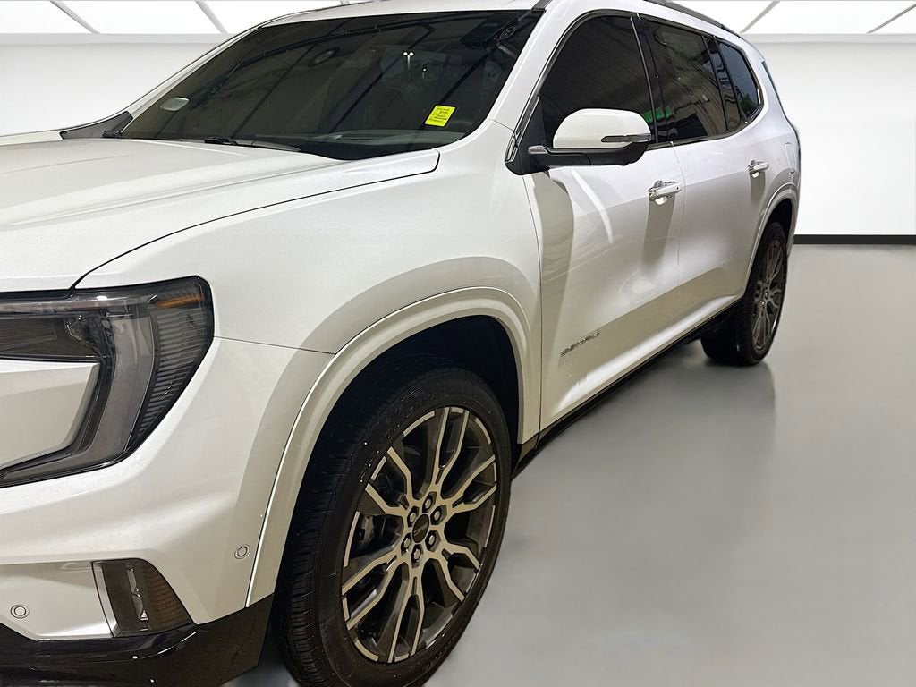 2026 GMC Acadia Denali Ultimate AWD's photo