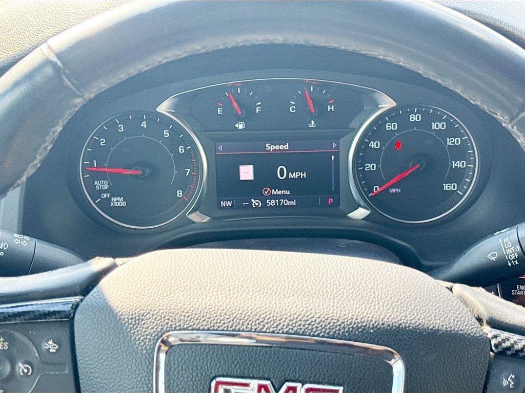 2023 GMC Acadia SLT