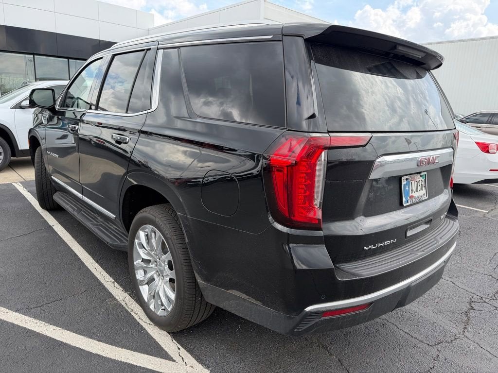 2024 GMC Yukon SLT