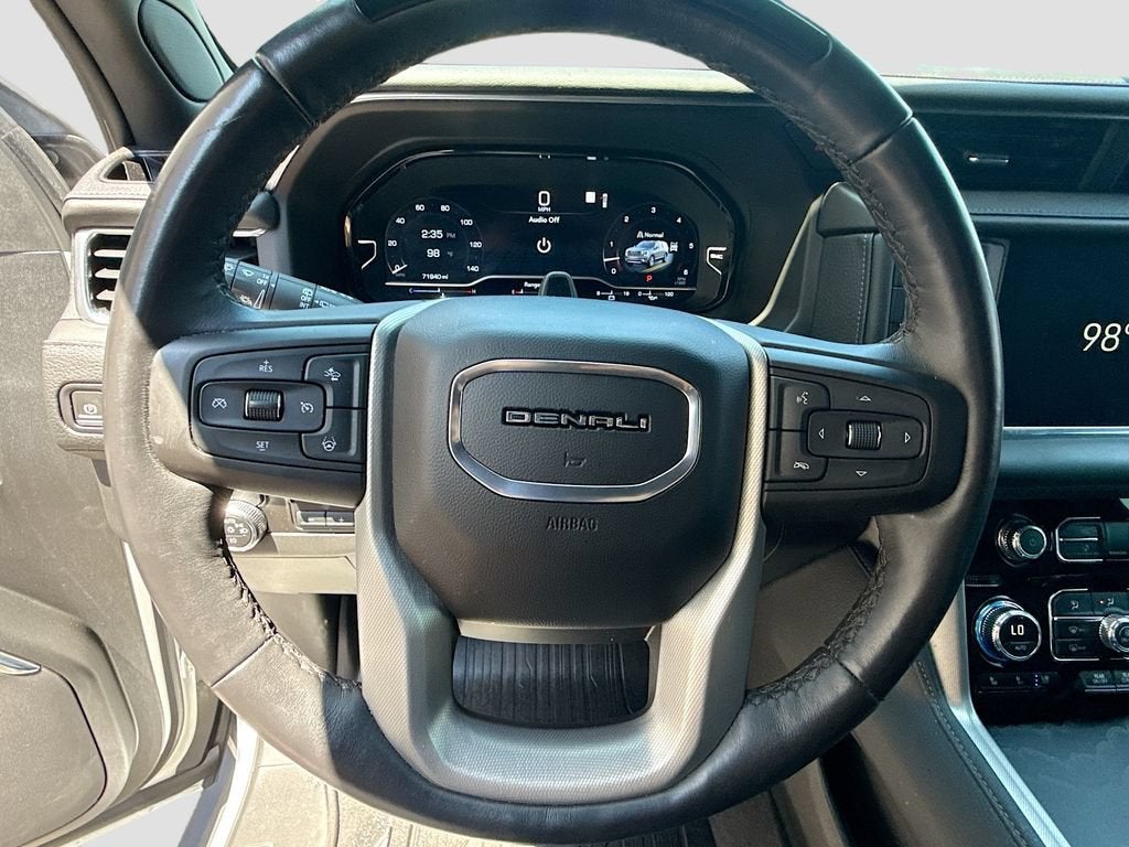 2023 GMC Yukon Denali