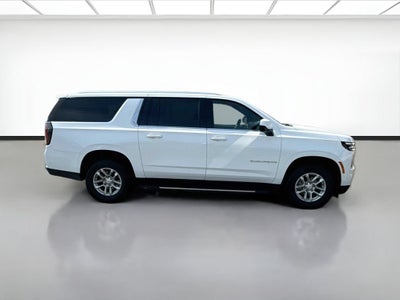 2025 Chevrolet Suburban LT