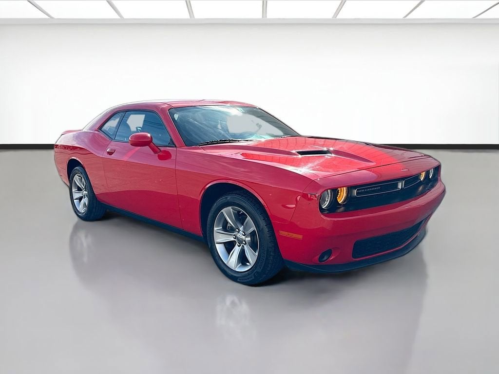 2022 Dodge Challenger SXT