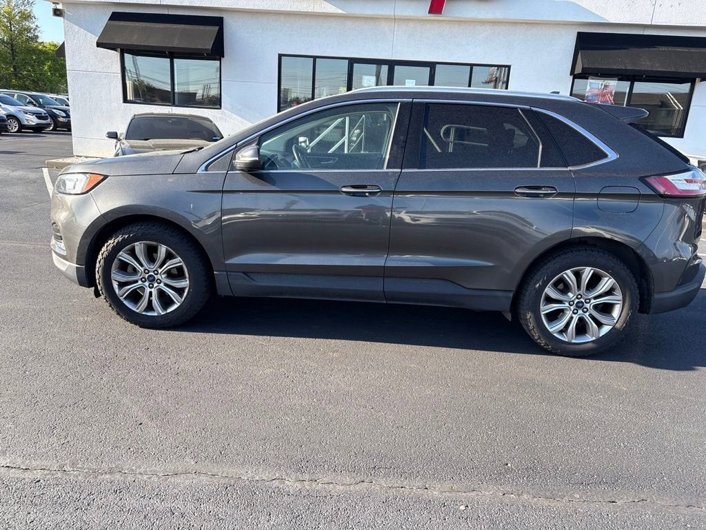 2019 Ford Edge Titanium