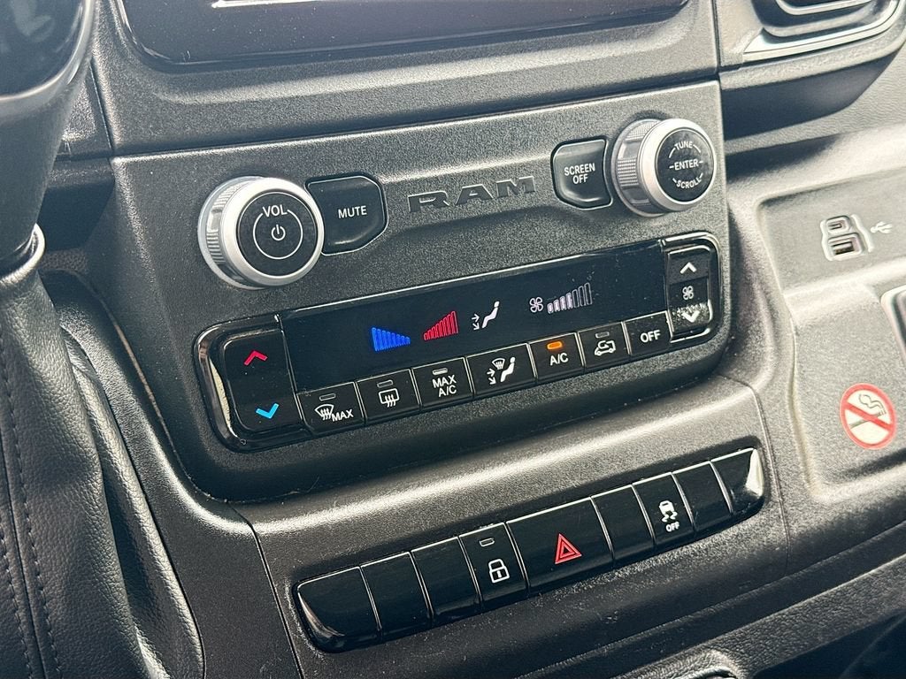 2024 RAM ProMaster Cargo Van Tradesman