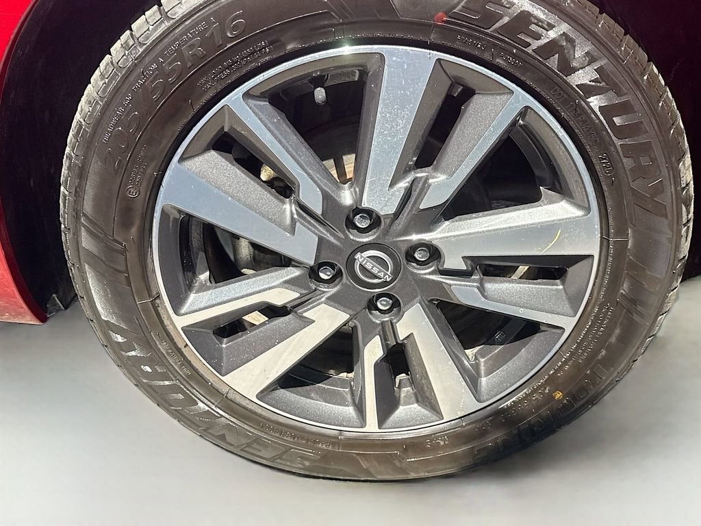 2024 Nissan Versa SV