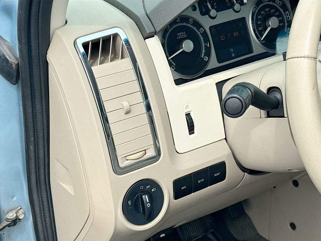 2008 Mercury Mariner Base