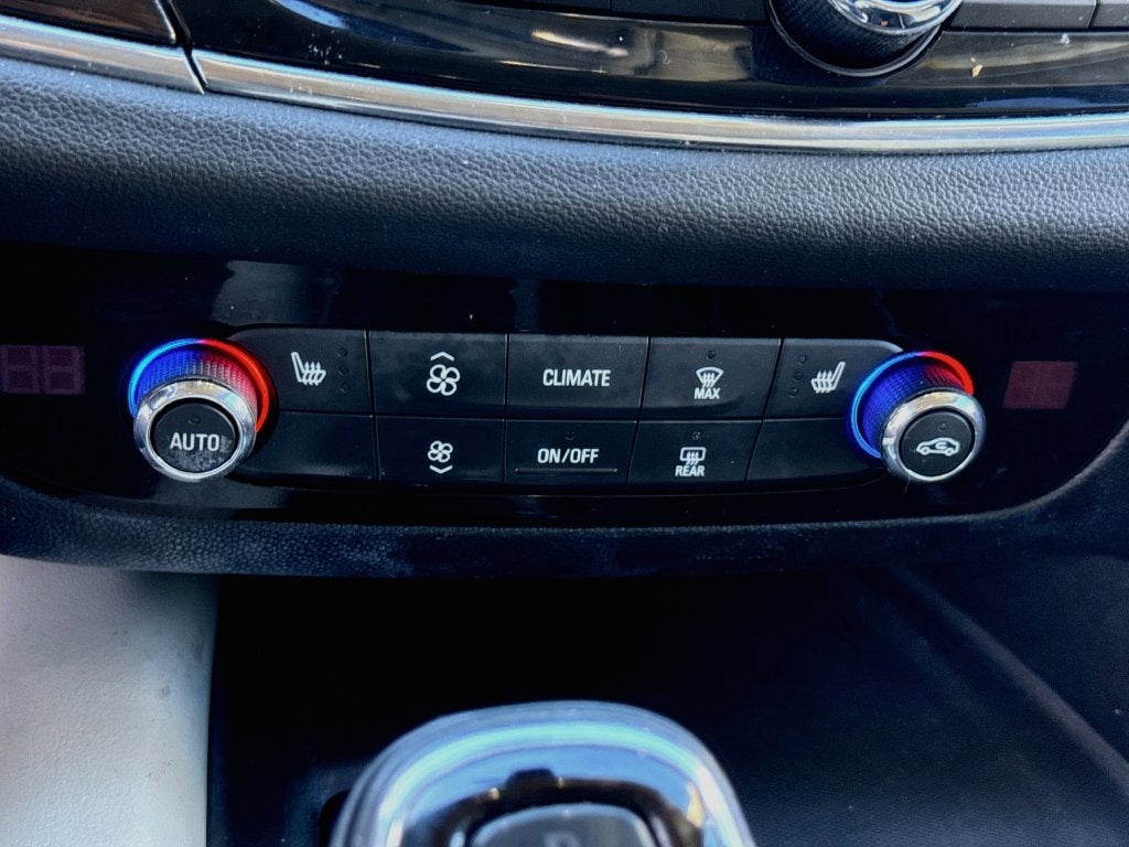 2018 Buick Enclave Essence