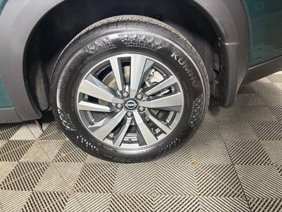2025 Nissan Pathfinder SL 4WD