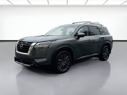 2022 Nissan Pathfinder SL 4WD