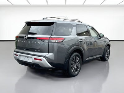 2022 Nissan Pathfinder SL 4WD