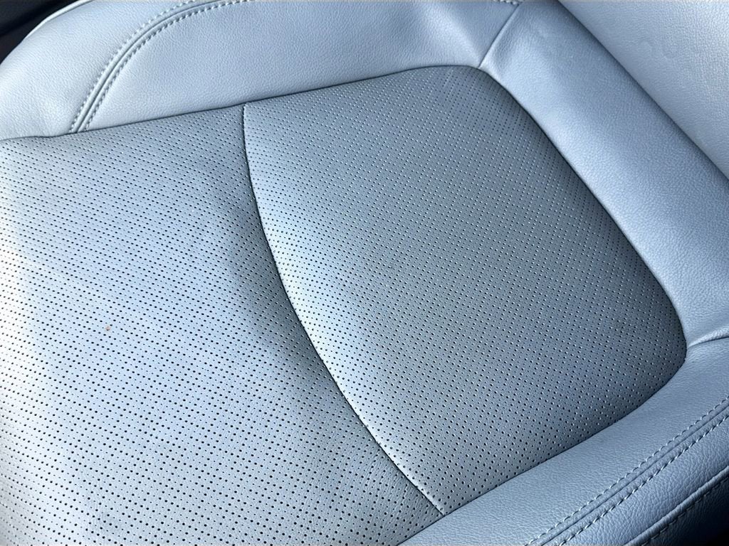 2023 Toyota Sienna Limited