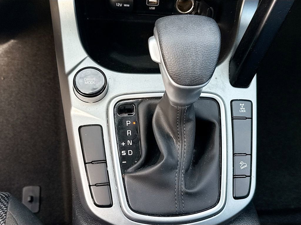 2025 Kia Seltos LX