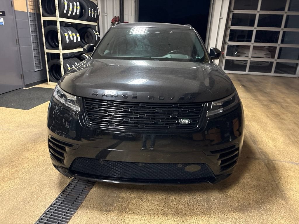 2025 Land Rover Range Rover Velar Dynamic SE