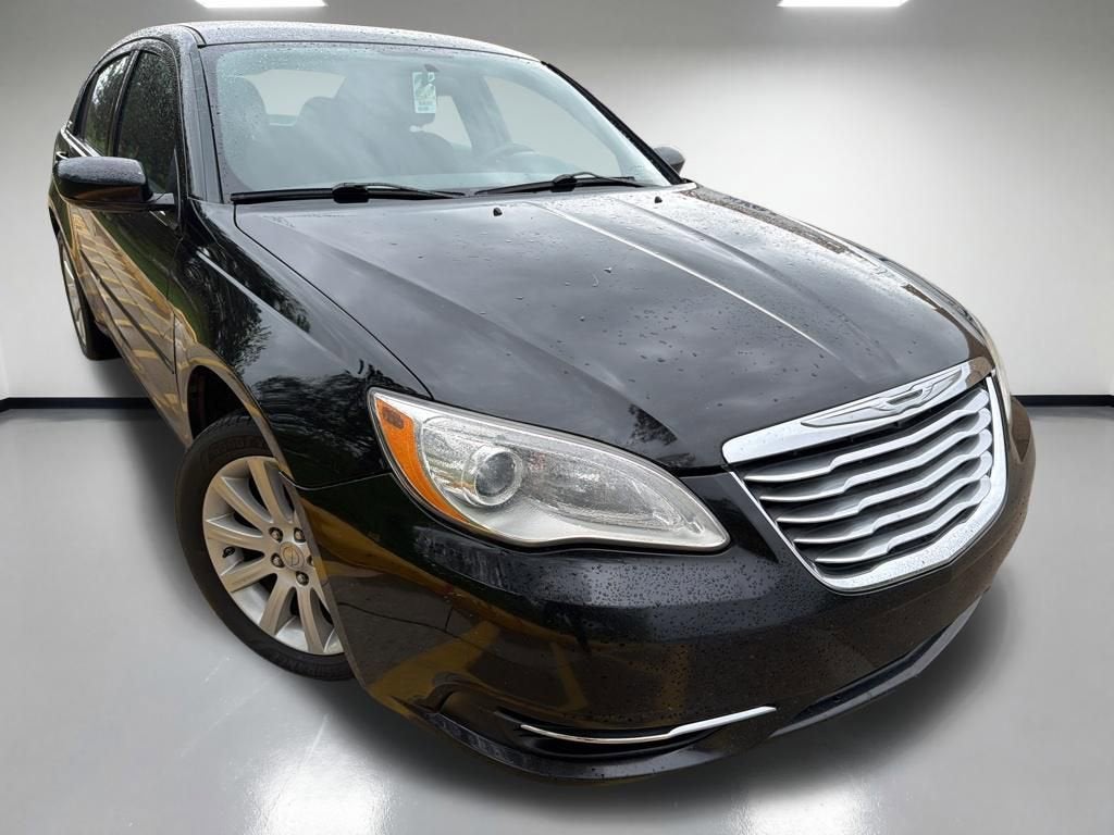 2014 Chrysler 200 Touring