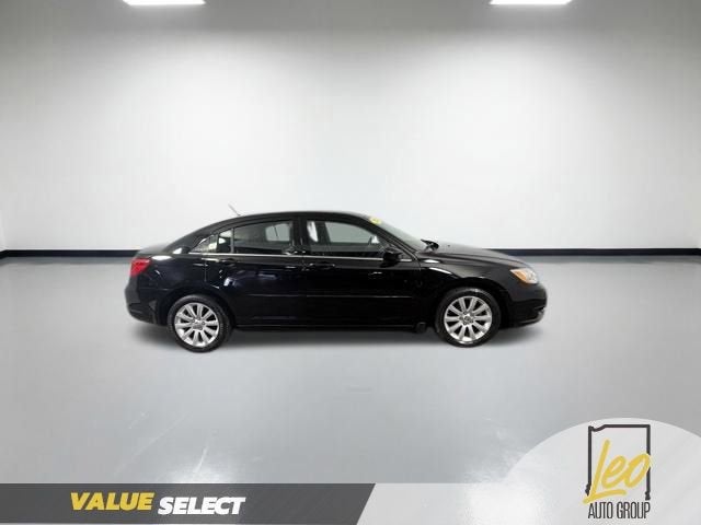 2014 Chrysler 200 Touring