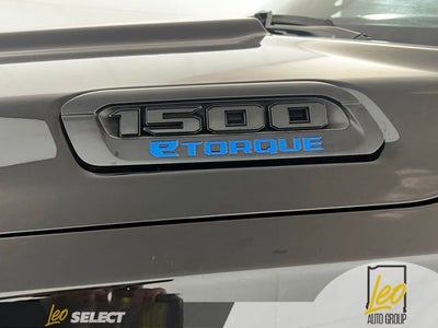 2022 RAM 1500 Big Horn Crew Cab 4x4 6'4" Box
