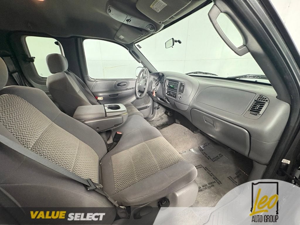 2003 Ford F-150 XL