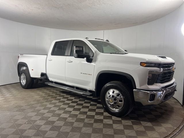 2026 Chevrolet Silverado 3500 HD LT DRW
