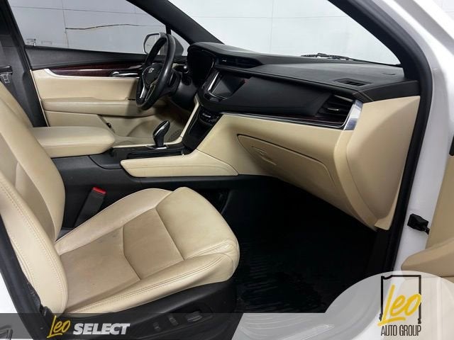 2017 Cadillac XT5 Luxury AWD