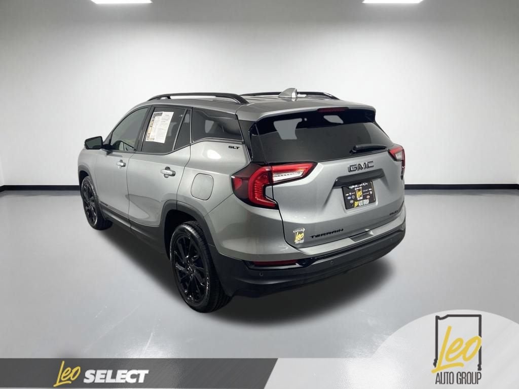 2023 GMC Terrain SLT
