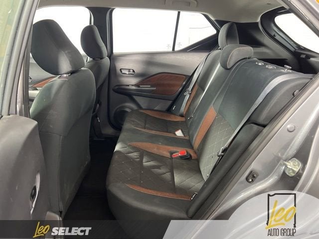 2020 Nissan Kicks SR