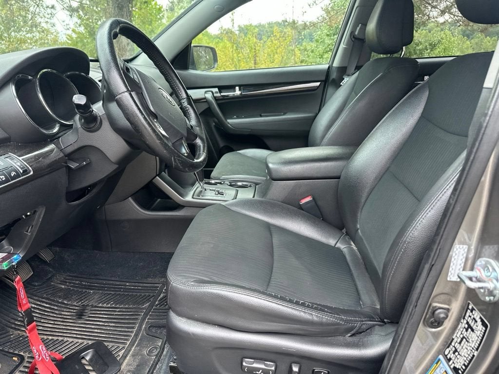 2011 Kia Sorento EX