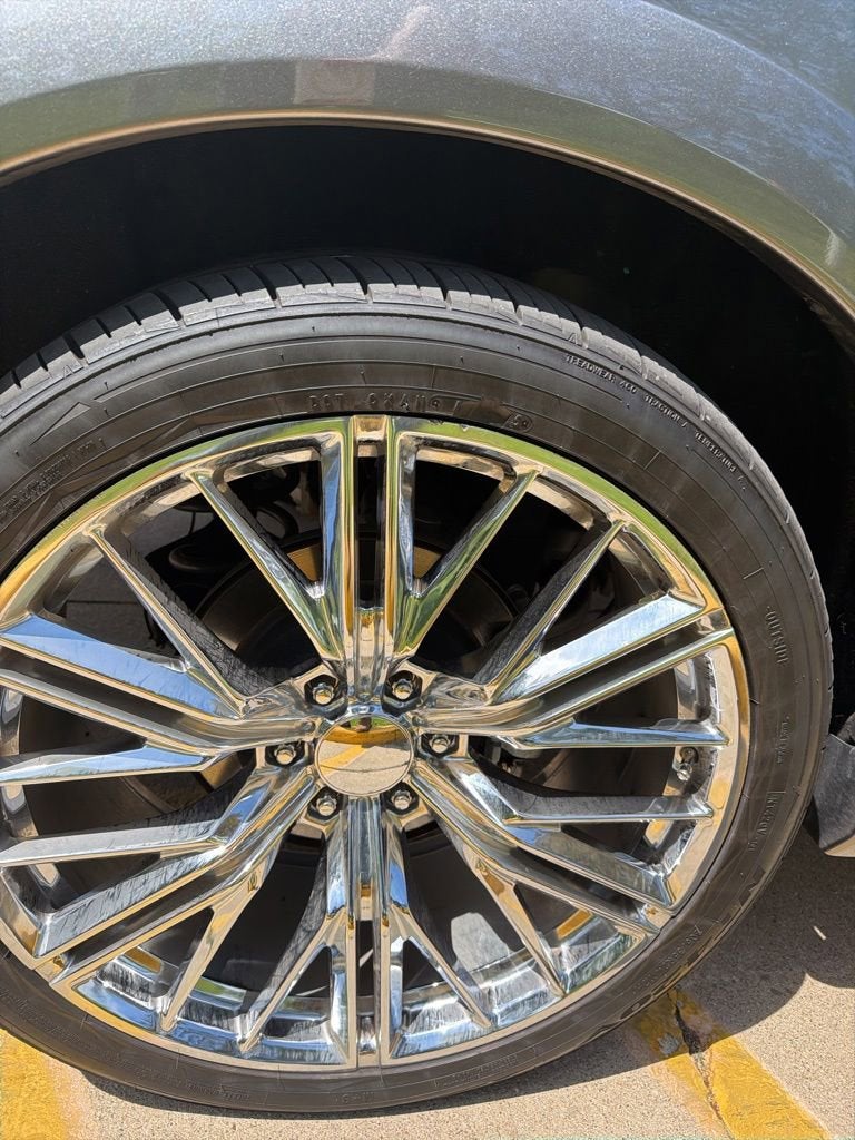 2024 Nissan Armada SL 4WD