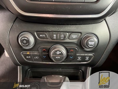 2022 Jeep Cherokee Latitude Lux 4x4