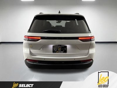 2023 Jeep Grand Cherokee Altitude 4x2