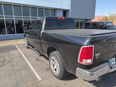 2018 RAM 1500 Laramie Crew Cab 4x4 6'4' Box