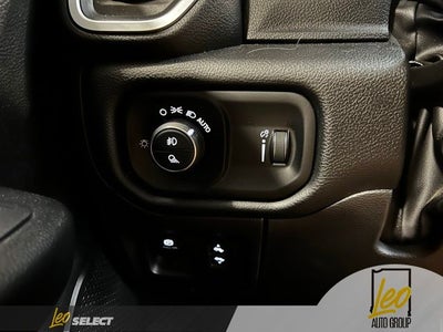 2022 RAM 1500 Big Horn Crew Cab 4x4 5'7' Box