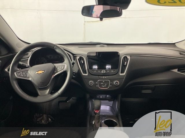 2025 Chevrolet Malibu FWD RS