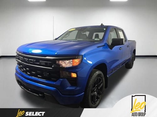 2023 Chevrolet Silverado 1500 4WD Crew Cab Standard Bed Custom