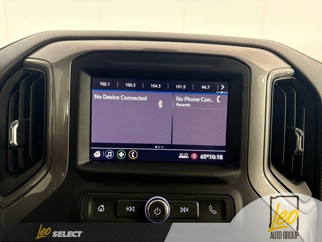 2020 Chevrolet Silverado 1500 4WD Crew Cab Short Bed Custom