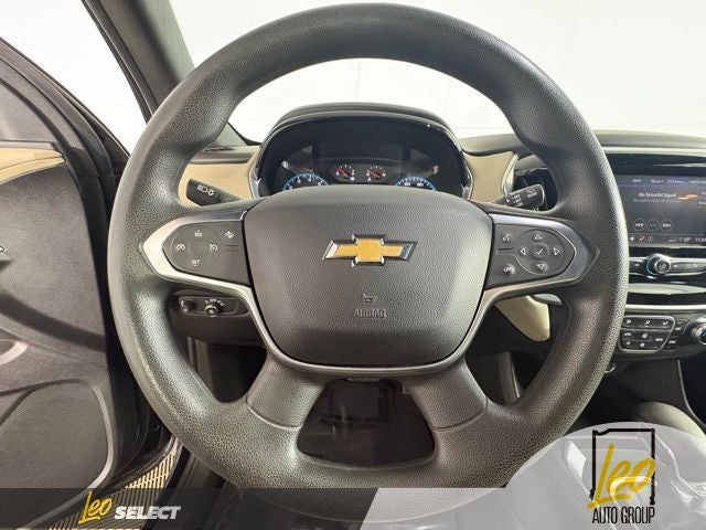 2023 Chevrolet Traverse FWD LS