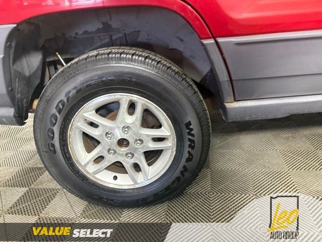 2004 Jeep Grand Cherokee Laredo
