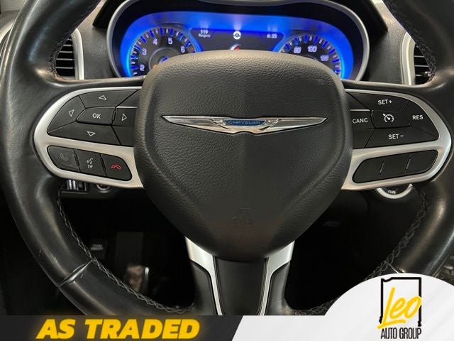 2017 Chrysler 300 Limited