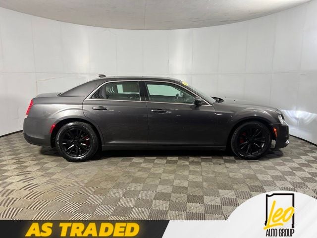 2017 Chrysler 300 Limited